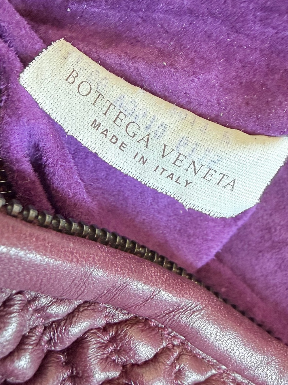 BOTTEGA VENETA Mini Ponza Leather Belly Hobo Bag Large. EXCELLENT! RT $ 3998. - Picture 9 of 16